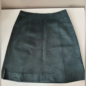 Aritzia Babatoon Suede mini skirt, size 6